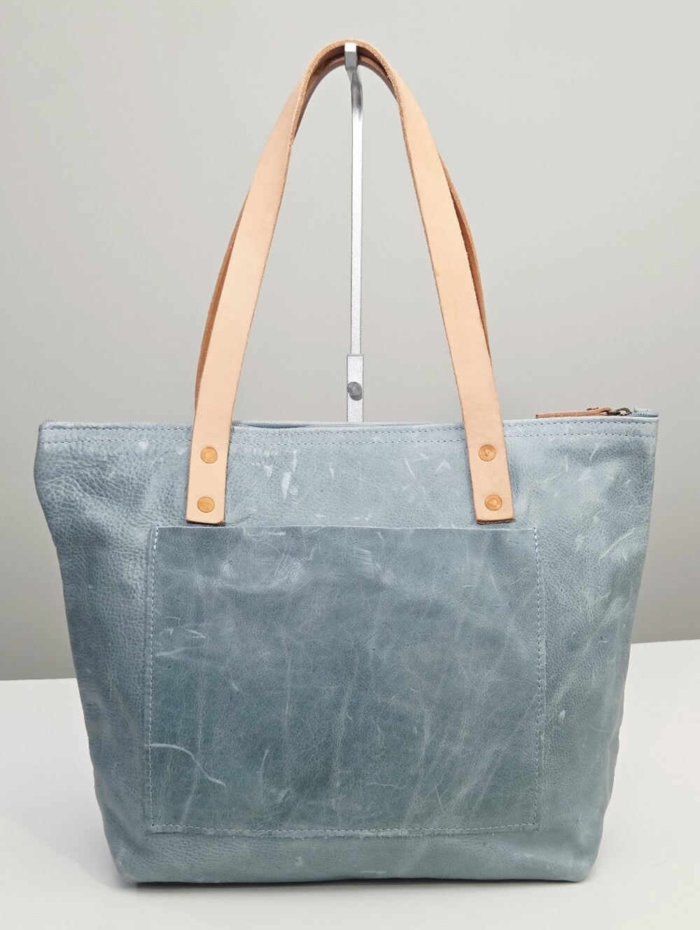 EXCELLENT MEANWHILE BACK ON THE FARM LEATHER DAY TOTE BAG - Picture 8 of 10